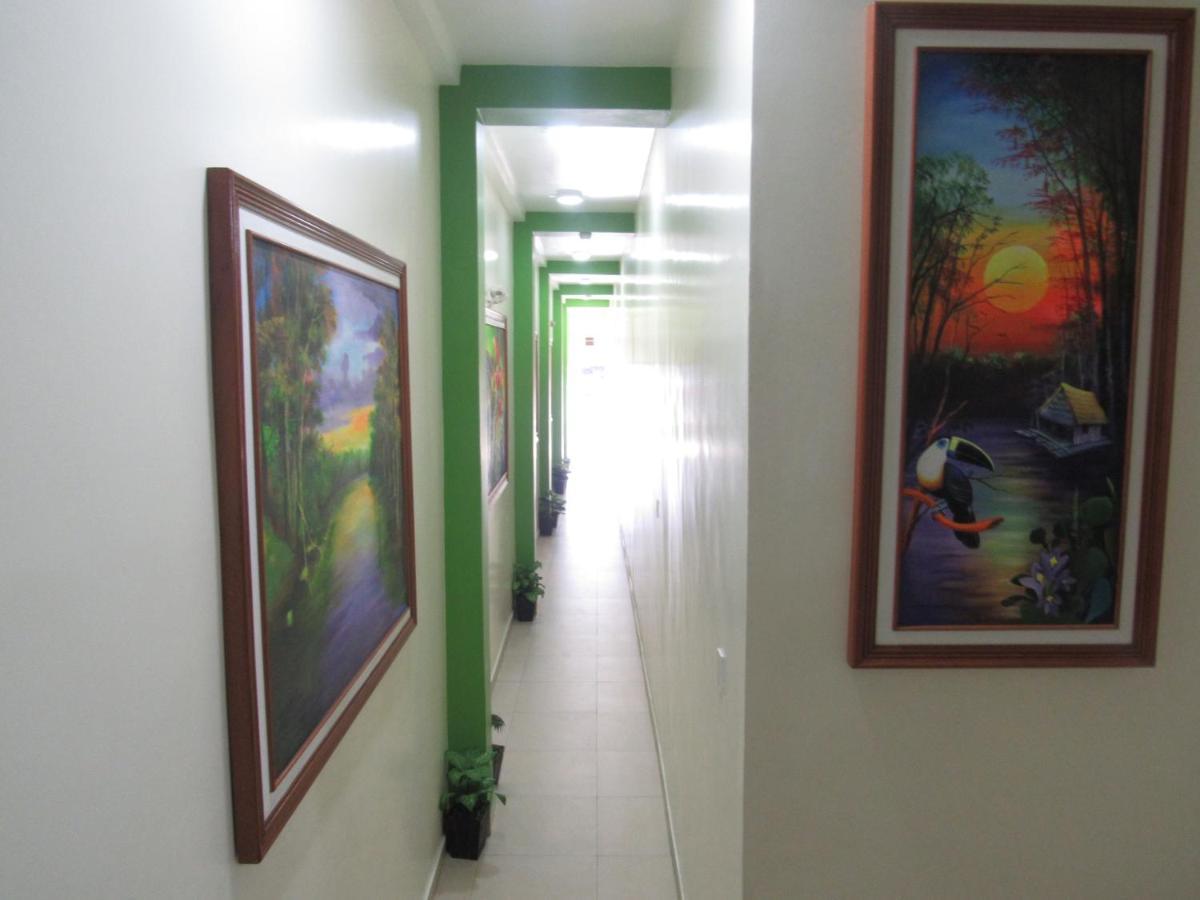 Alojamiento El Cardenal Iquitos Exterior foto